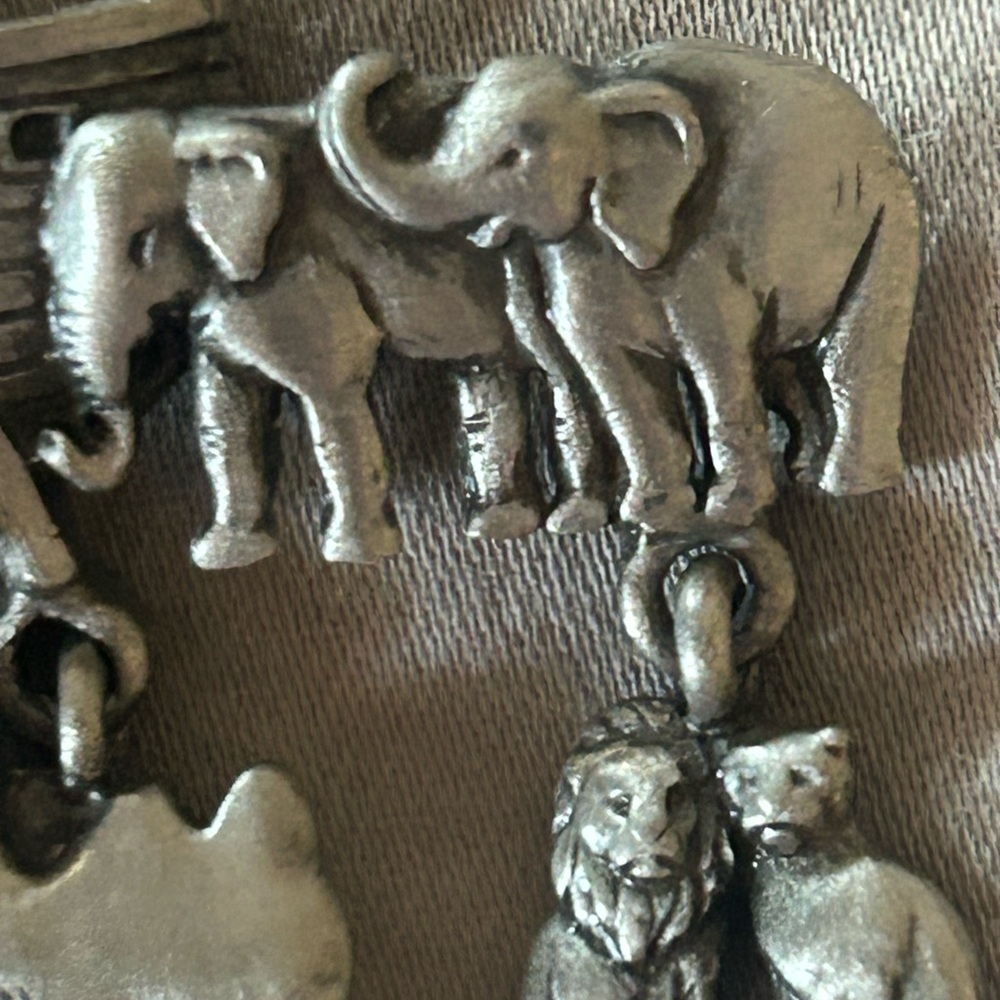 JJ Noah's Ark Brooch Pin Pewter Silver Color - Picture 10 of 11